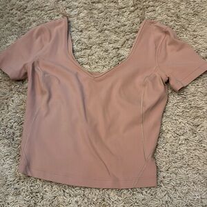 Lululemon cropped a line T-shirt